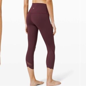 Lululemon Wunder Under Crop High-Rise *Roll Down Scallop Full-On Luxtreme 23"